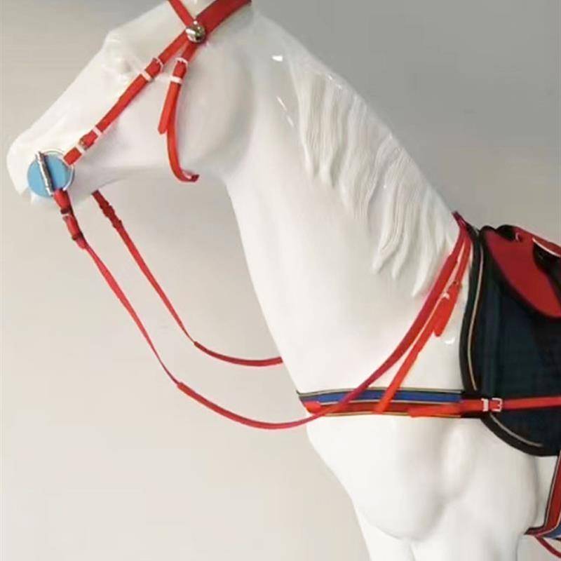 A full set of saddle morning operation saddle, saddling horse horses, the speed saddle competition saddle full set of horses products manufacturers