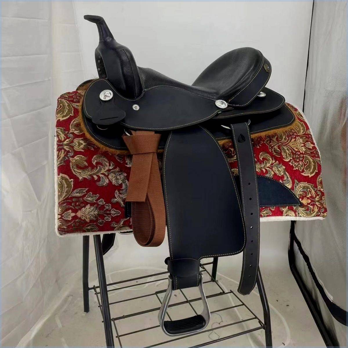 West saddles, wild saddles, special rates for West saddles