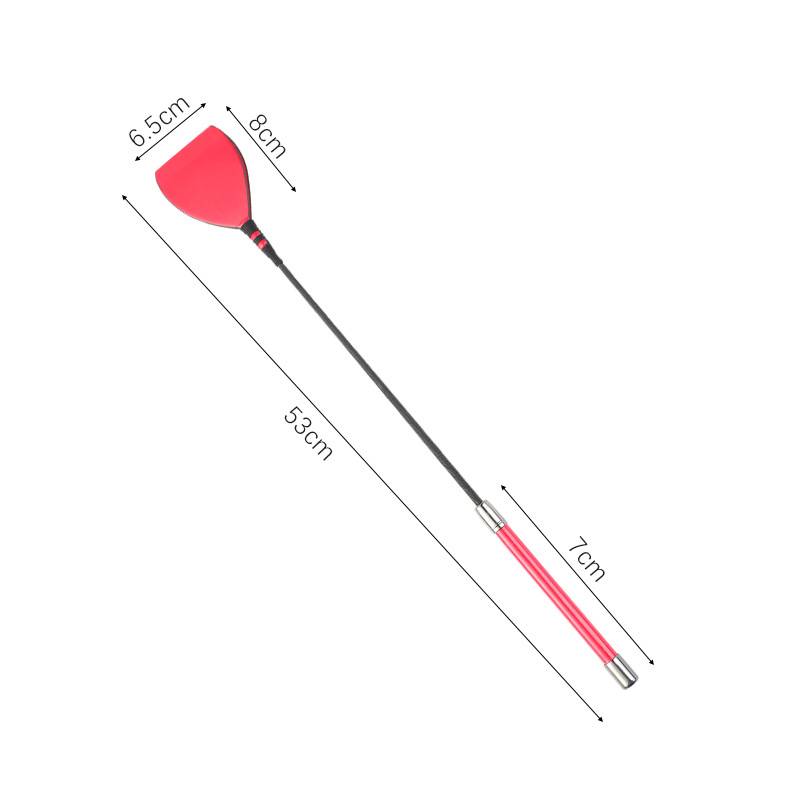 the red lashes are about 53 cm long