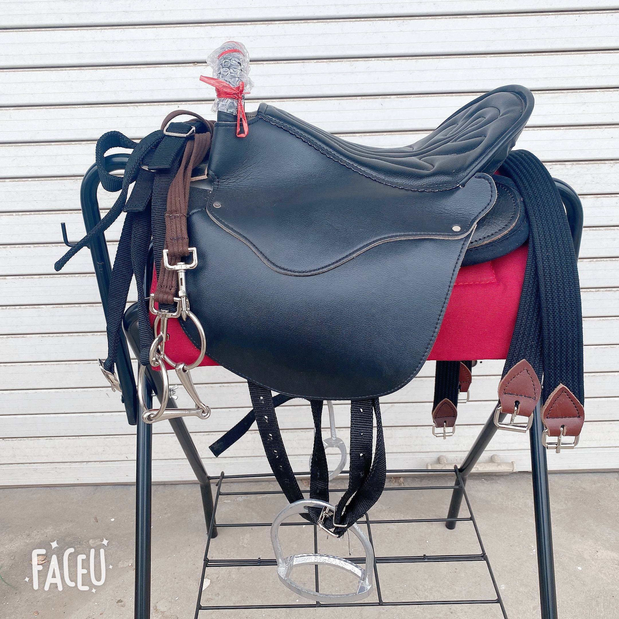 Cowhide tourist saddling saddling full set of accessories cowhide saddles big saddle small saddle