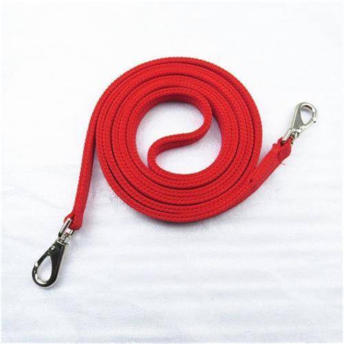 The whole panel of the horse's horse's horse's gear is tied to the horse's rope and the horse's water-squeeze
