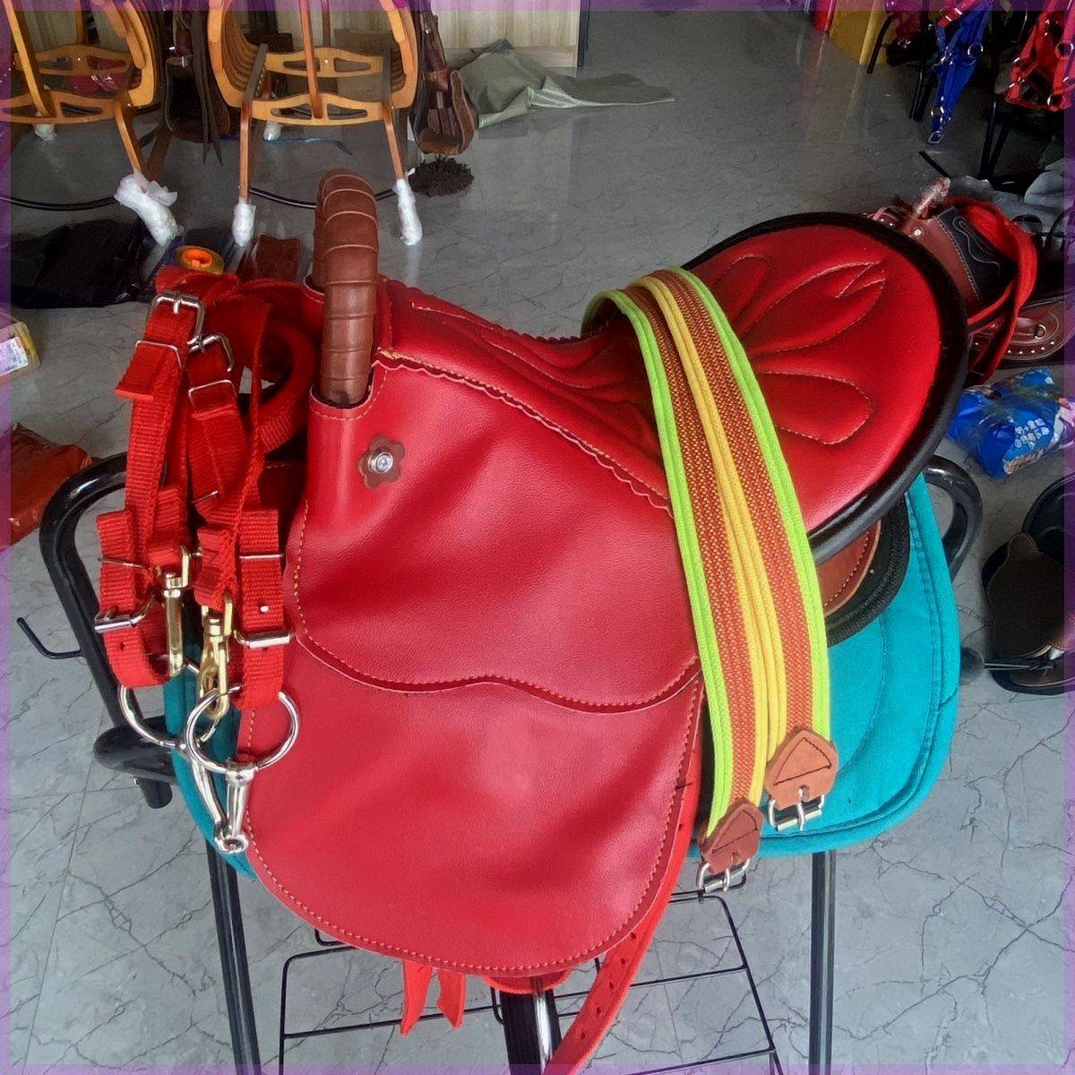 Red full
