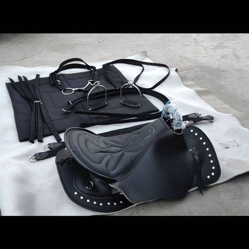 Malaysian saddling new tourist saddle full set of accessories full sets of accessories