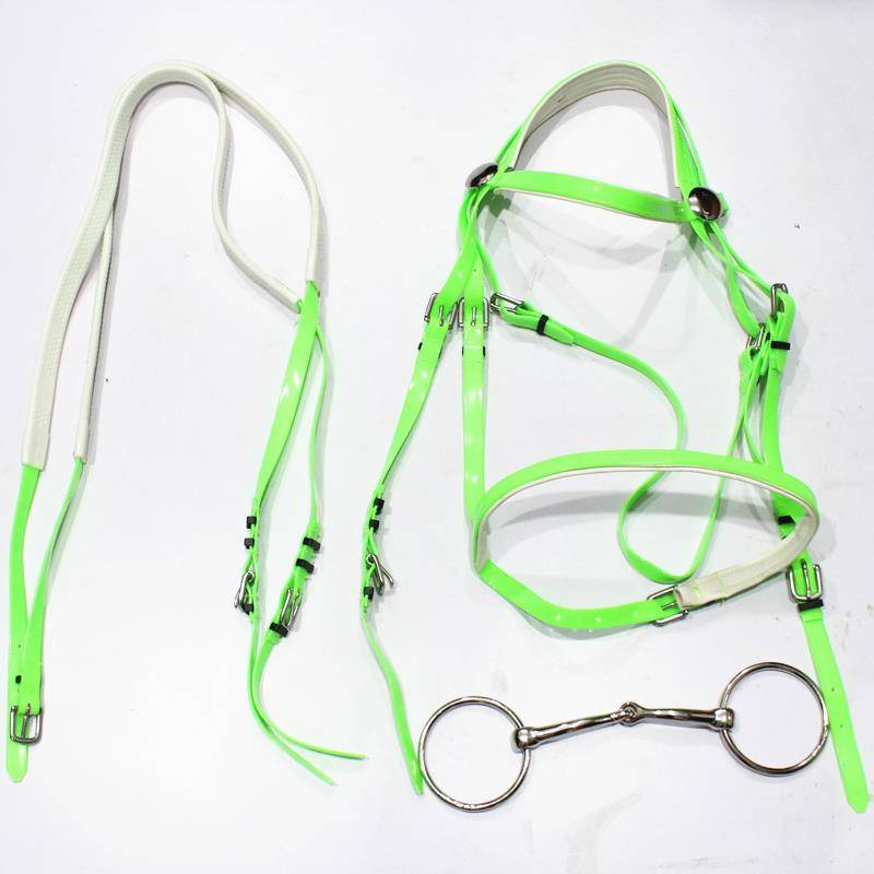 Shuile reins PVC Pama chewing full set of chewed horses, small and small horses, horseproot products, water tap