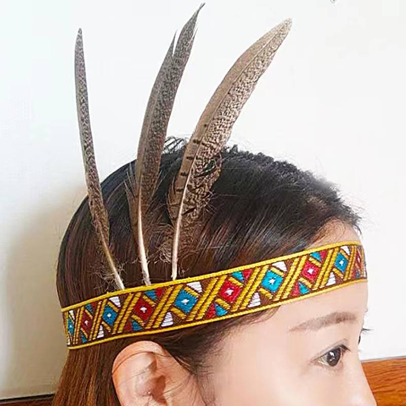 Indian Africa Drum head wearing a national style feather head with a performance ball with the head jewelry head wearing a pheasant tail hoop