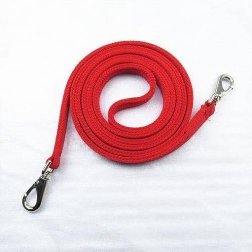 The whole panel of the horse's horse's horse's gear is tied to the horse's rope and the horse's water-squeeze