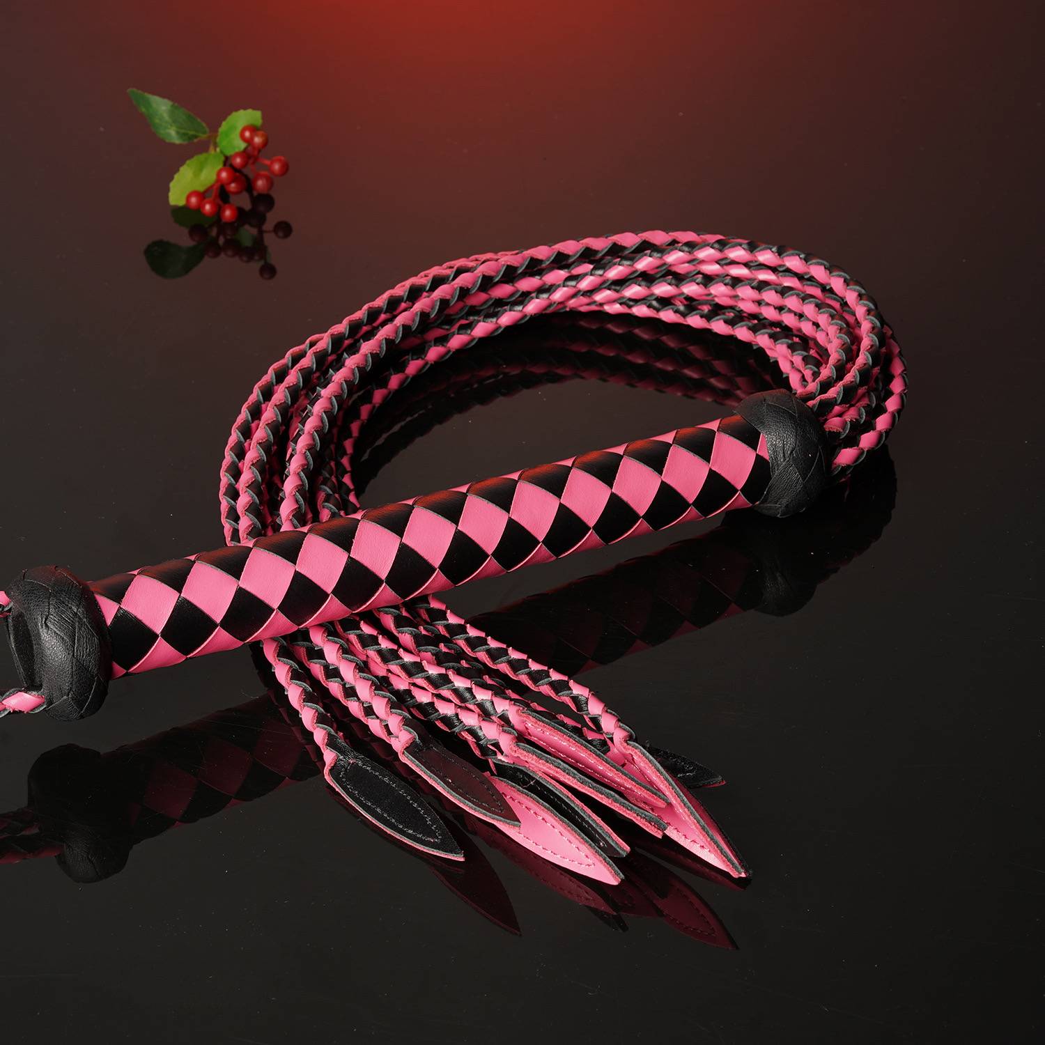 BLACK PINK TAIL LASHES