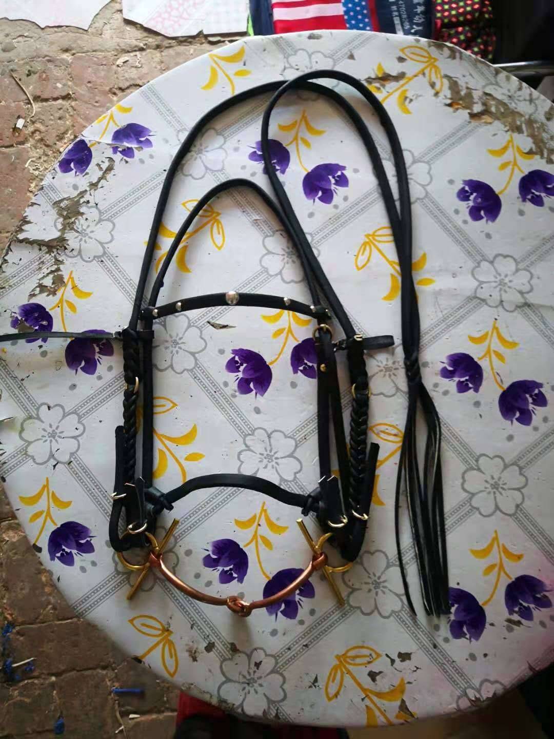 Pure leather riding a chewed horses chewed horses riding horse -ups reins horses horseproot supplies