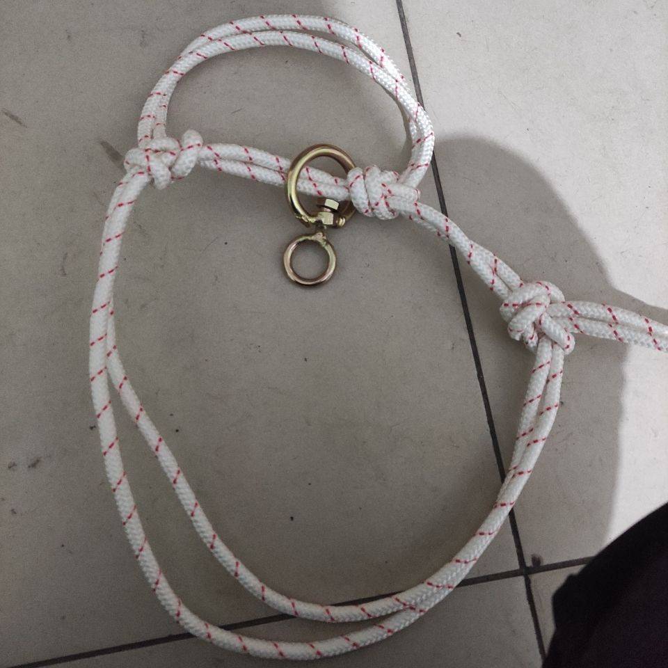 Follow the cow cow cage, the cow rope, the cow neck cage, the cow rope set of cattle rope reins nourishing field equipment