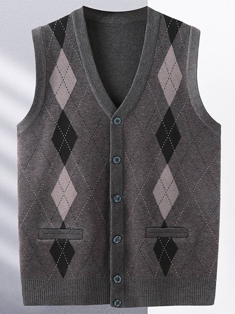 Middle -aged and elderly cardigan sweater vest spring autumn and winter dad wool knitted shoulder shoulder elderly horse man grandfather horse clip