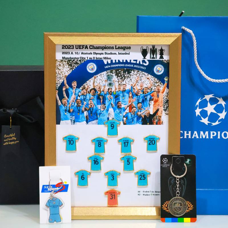 Real Madrid Chelsea Liverpool Manchester City Dress Badge Birthday Birthday 520 Tanabata Valentine's Day Gifts to Boyfriend