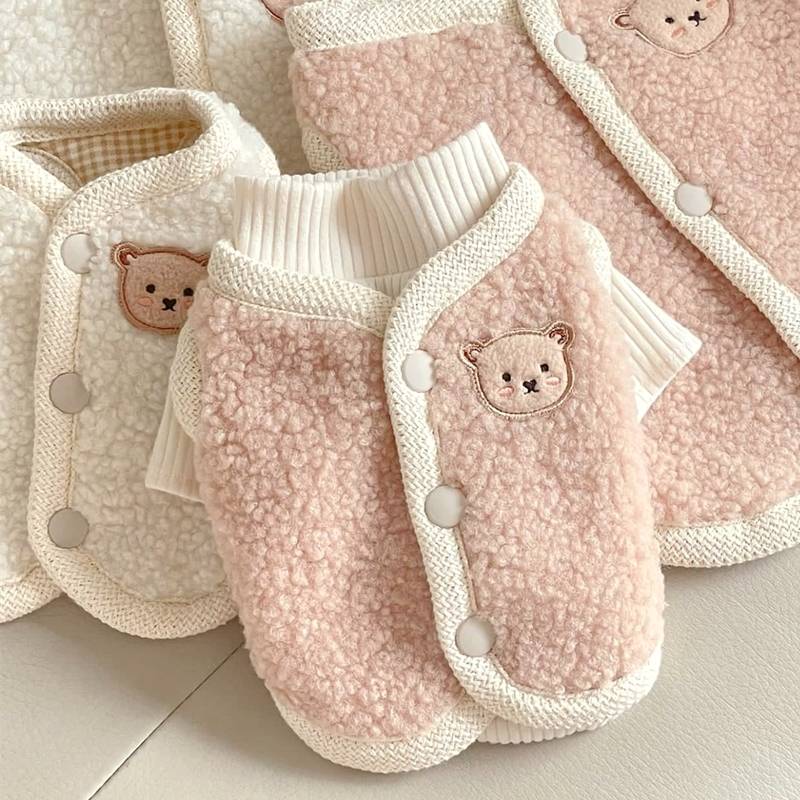 Dog clothes 2023 autumn and winter new vest thickened cotton clothing teddy Biekxin small puppies cat