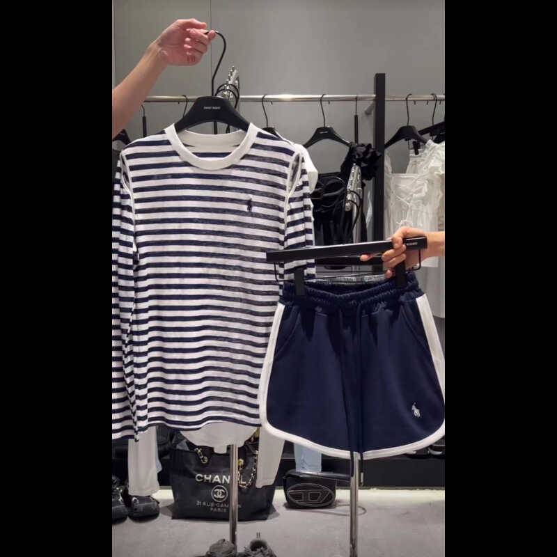 Salt wearing striped sunscreen suits, women's summer porn embroidery off -the -shoulder T -shirts+shorts two -piece set
