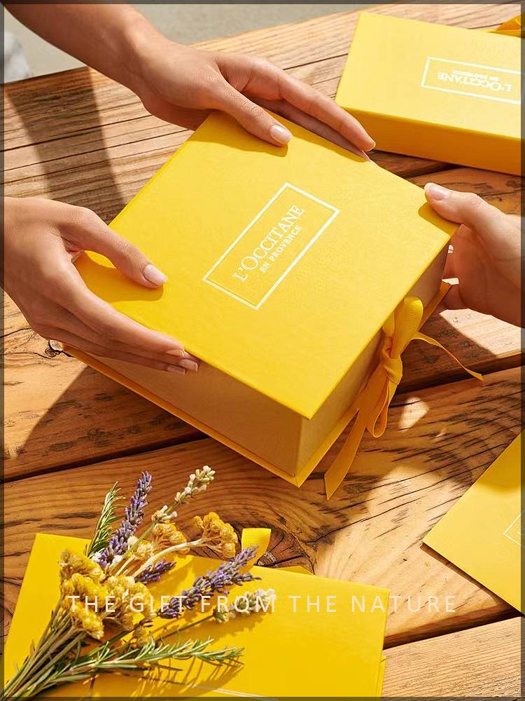L'Occitane Sakura Hand Cream Body Cream Black 250ml Set Gift Box 2 Three -piece Set Gift Gift