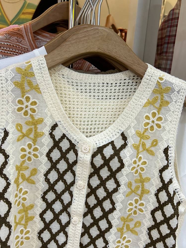 Thirteen lines of women's clothing new retro ethnic style knit the vest female Charity hook flowers hollow vest, shoulder top