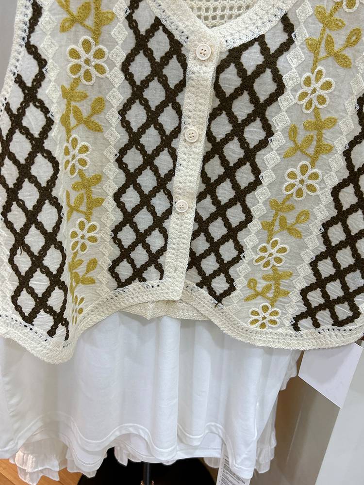 Thirteen lines of women's clothing new retro ethnic style knit the vest female Charity hook flowers hollow vest, shoulder top
