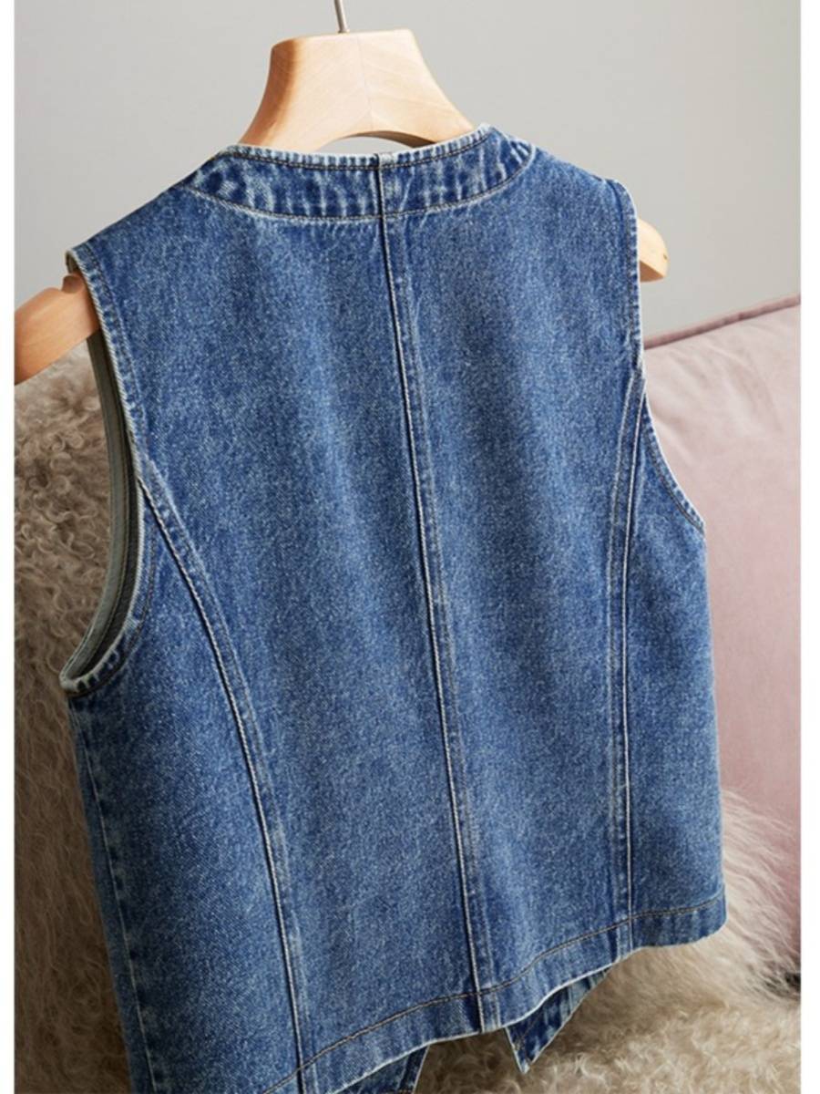 Clearance leaks the front -line big -name brother counter cutting label 2024 spring and summer new retro denim vest jacket top