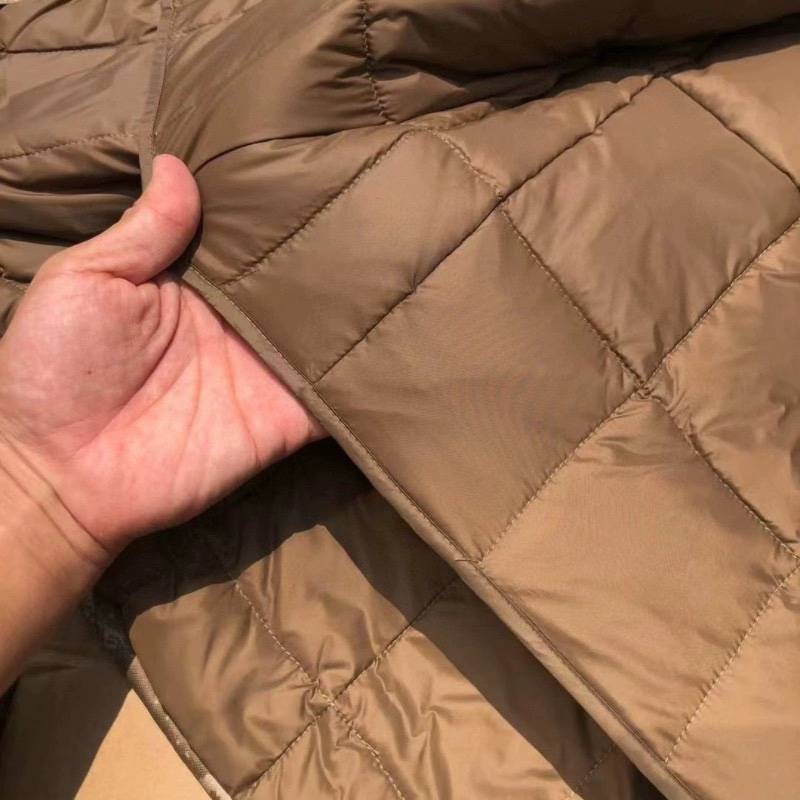 New -style down vest coat with inner biliary outdoor patrol, cold, warmth, light and lightweight vest men and women universal