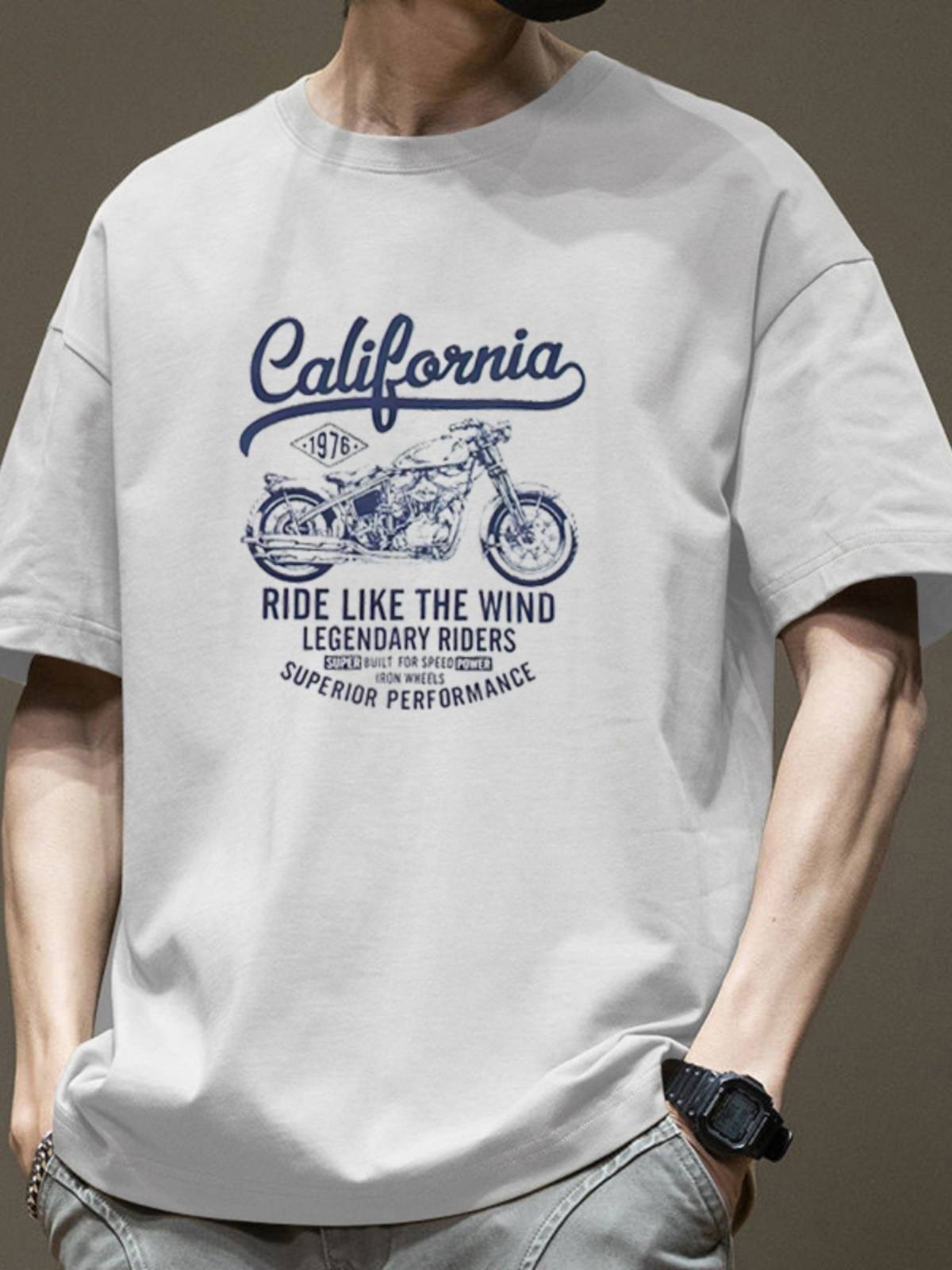 madden's short sleeves and t-shirts for a guy who's about t-shirt-free and loose