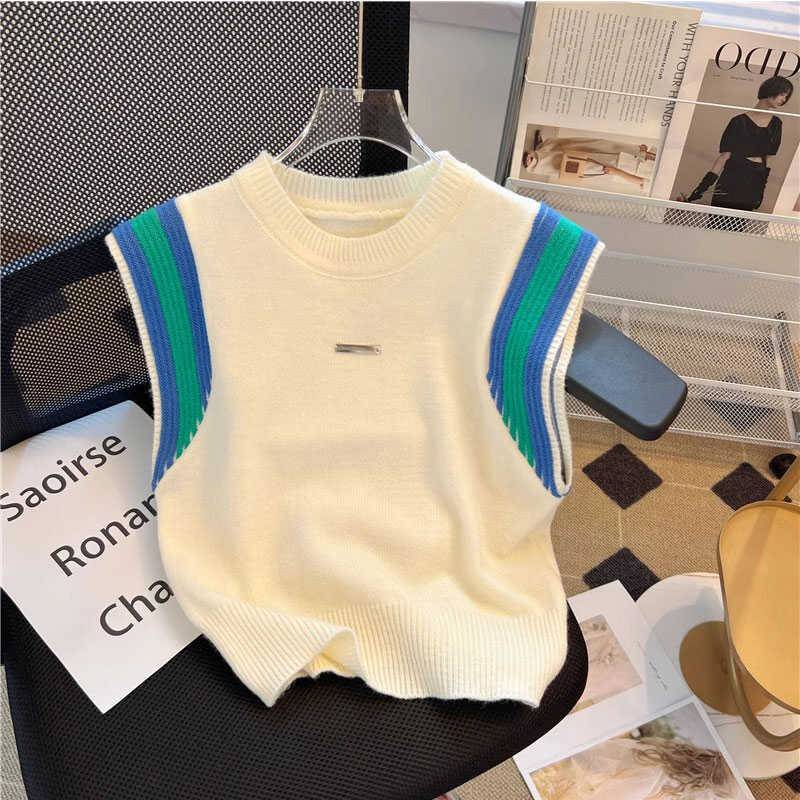 Big brand buyer store Clearance counter withdrawal ~ knitted vest vest female summer design sense sleeveless shoulder top