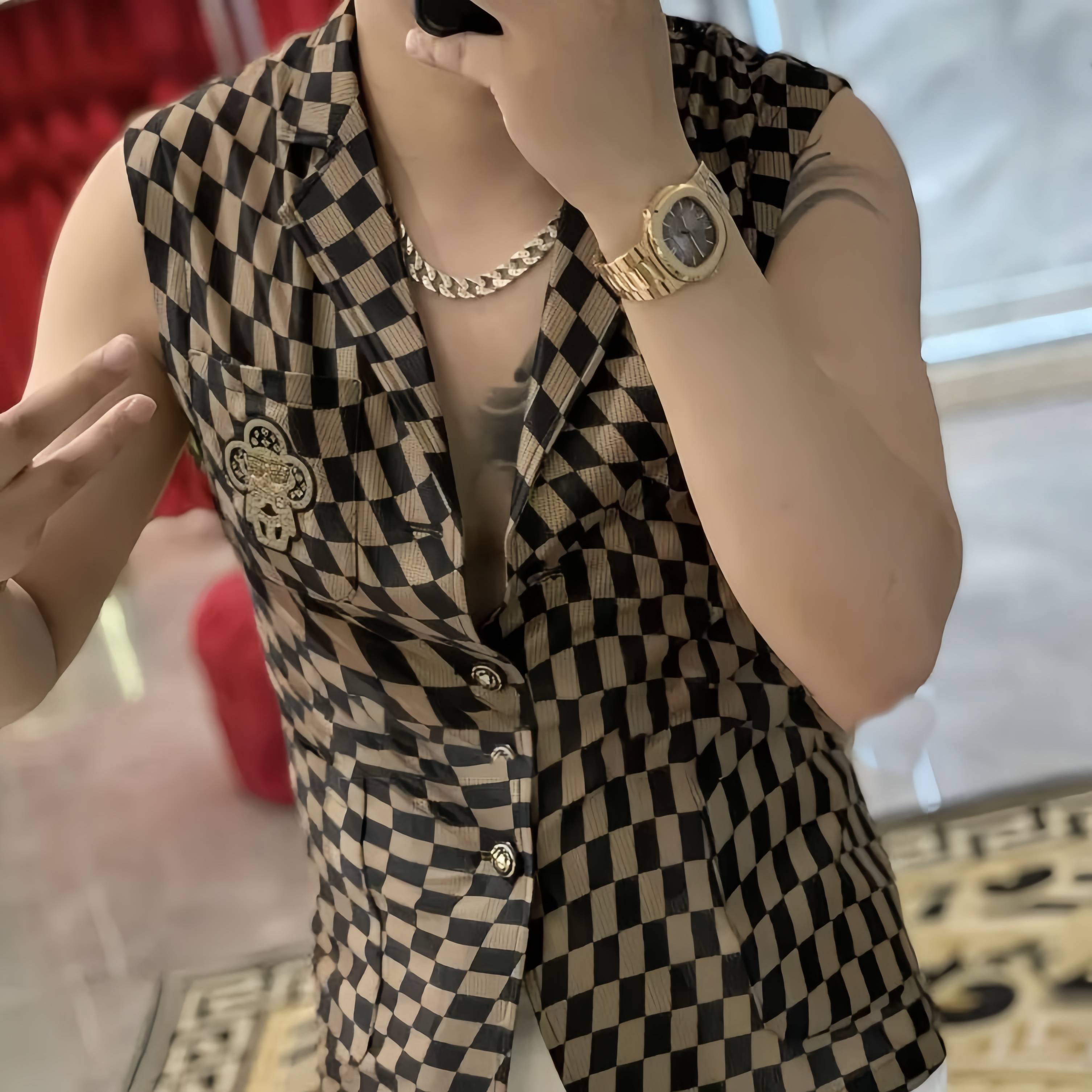 European station high version plaid men's cardigan vest in summer new European goods fashion trendy casual suit collar vest