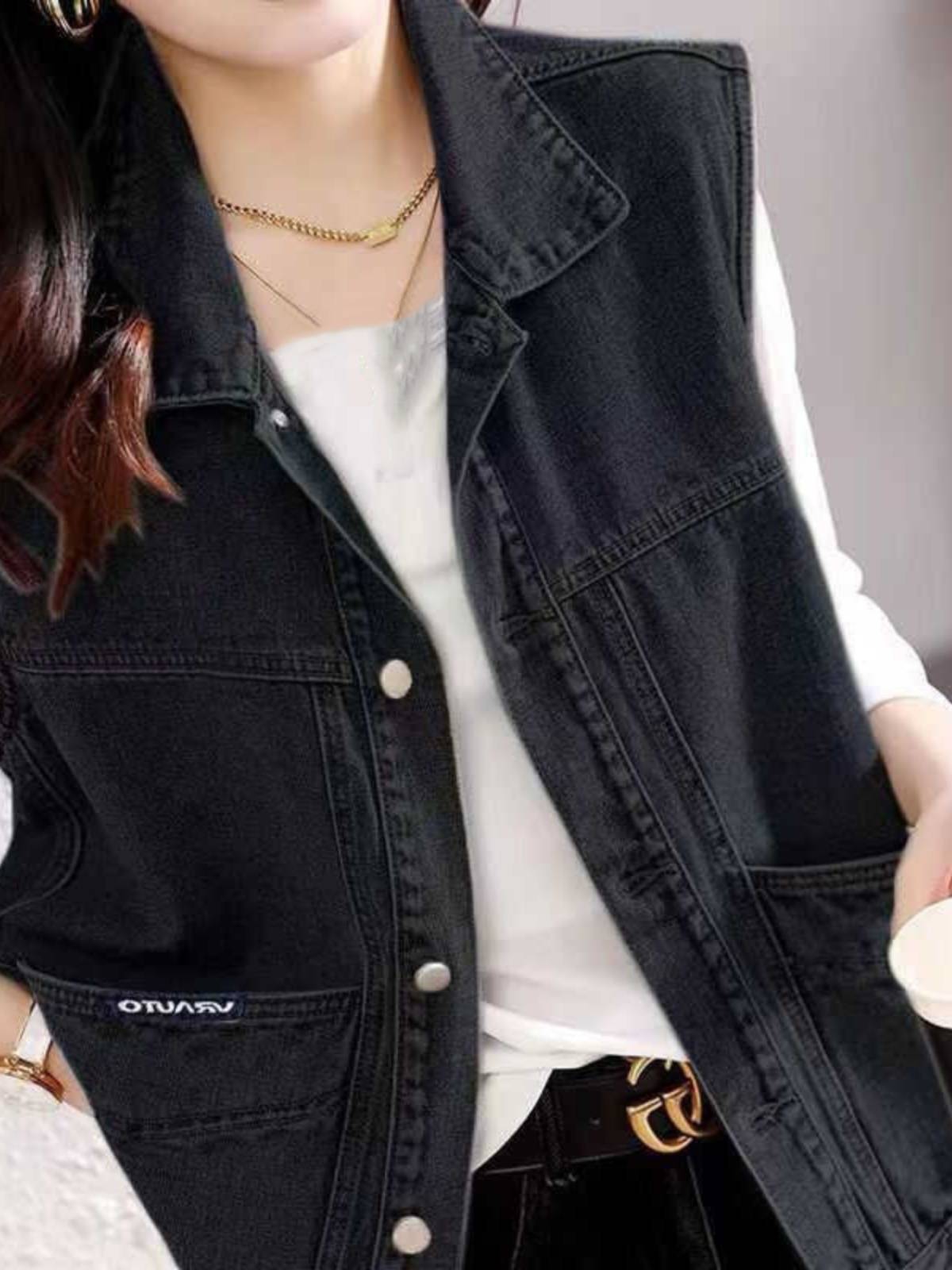 Female Korean version of big pocket denim vest summer wild size spring and autumn casual shoulder loose new work clothes