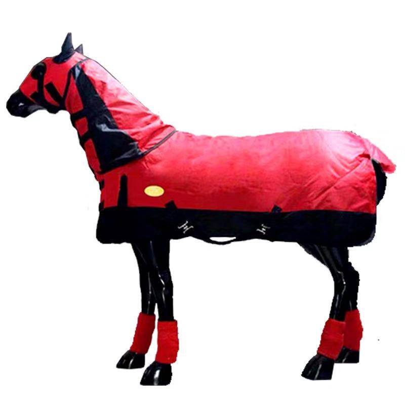 In the winter, in the winter, in the sweatshirts, in the necks, in the cold, in the waterproof vests, in the wind and in the cotton, in the pony