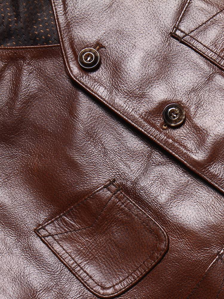 Améri's head is a leather coat, a man with a short-term tweezer