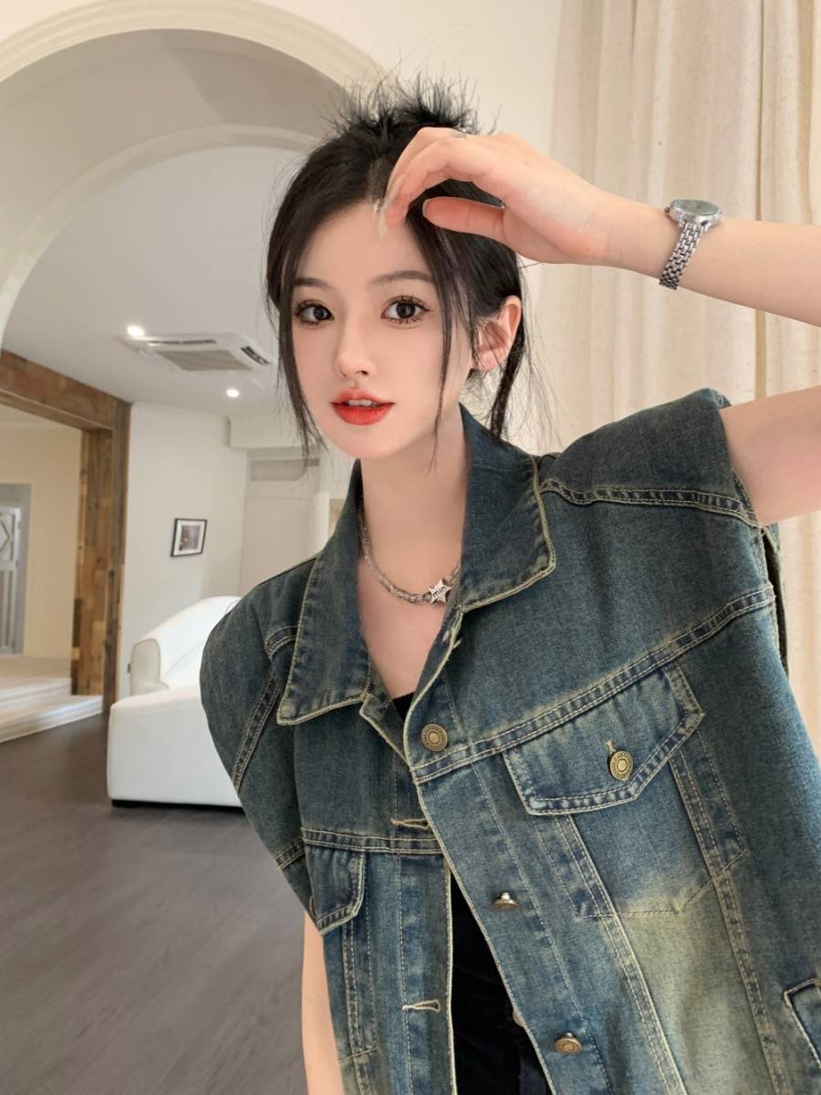 Large size women's retro water washing denim sleeveless vest vests in summer new loose and versatile fashion niche tops