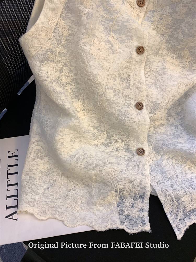 French old money breeze embroidered vest shirt female summer unique vest jacket super beautiful sleeveless small top