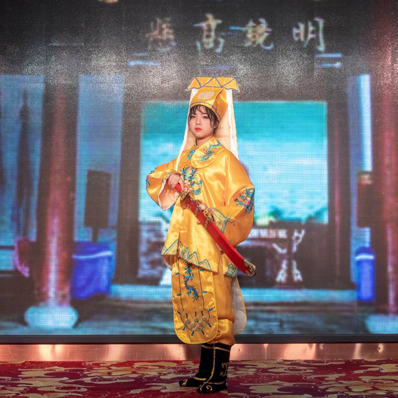 Dynasties Mahan Performing Zhang Long Children Bao Qingtian costume Bao Zheng Genovation Donkey Kindergarten Opera Costume Public Uniform