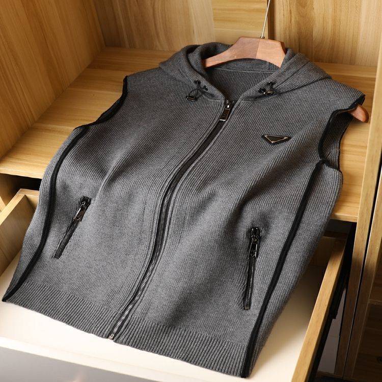 Fashion casual hooded knitted vest men's jackets autumn new urban pop men's vest tops