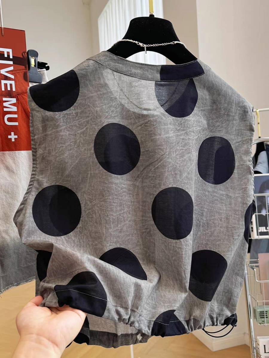 Large size 300 catties of wave dot round neck sleeveless shirt women summer thin, cool outside wearing vest vest short tops