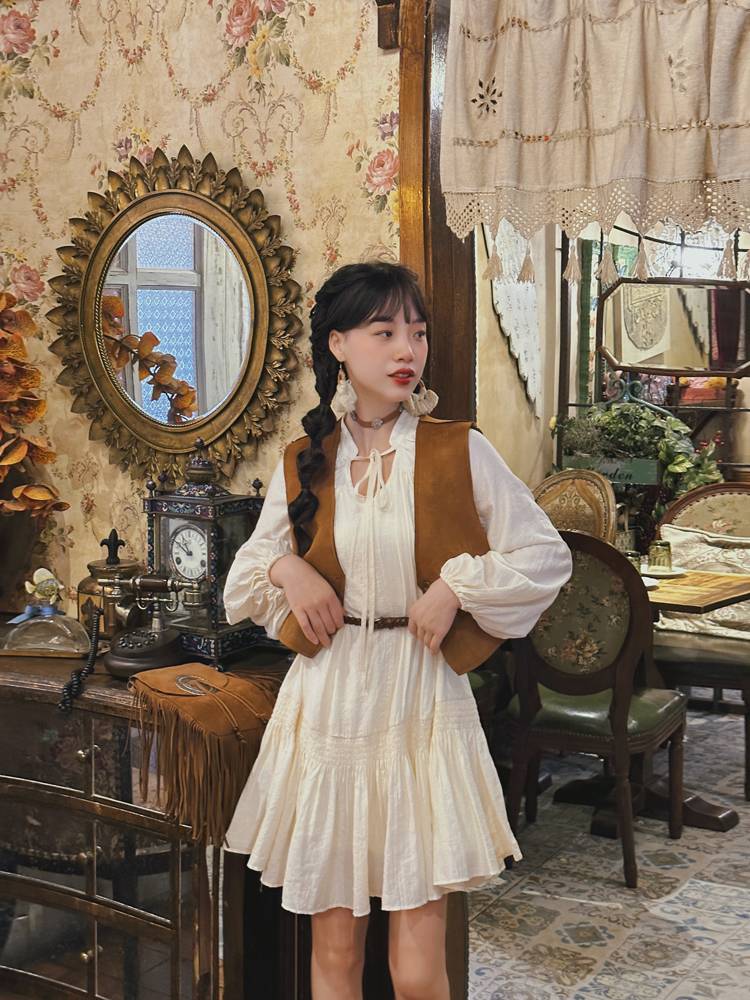 Spring and summer suede heavy workers vest Posmian stacking through wild retro shoulder vest doll skirt three -piece