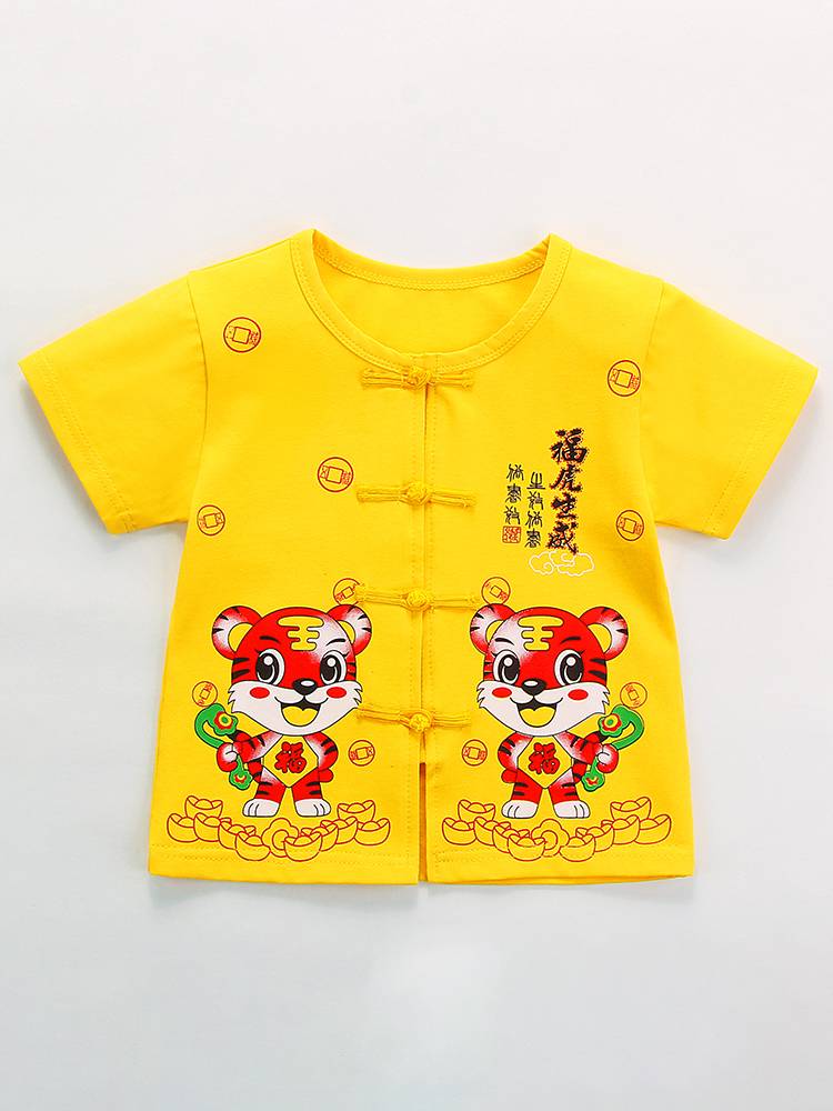 211 -year -old dress male baby clothes boy yellow horse gown baby 100 sky set summer boys Hanfu thin