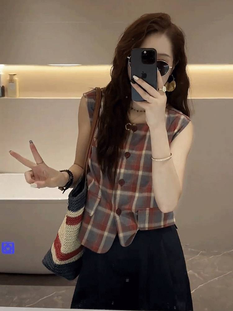 Retro grid cotton cotton and linen sleeveless shirt Female summer new small versatile small flying sleeve vest jacket shirt tide