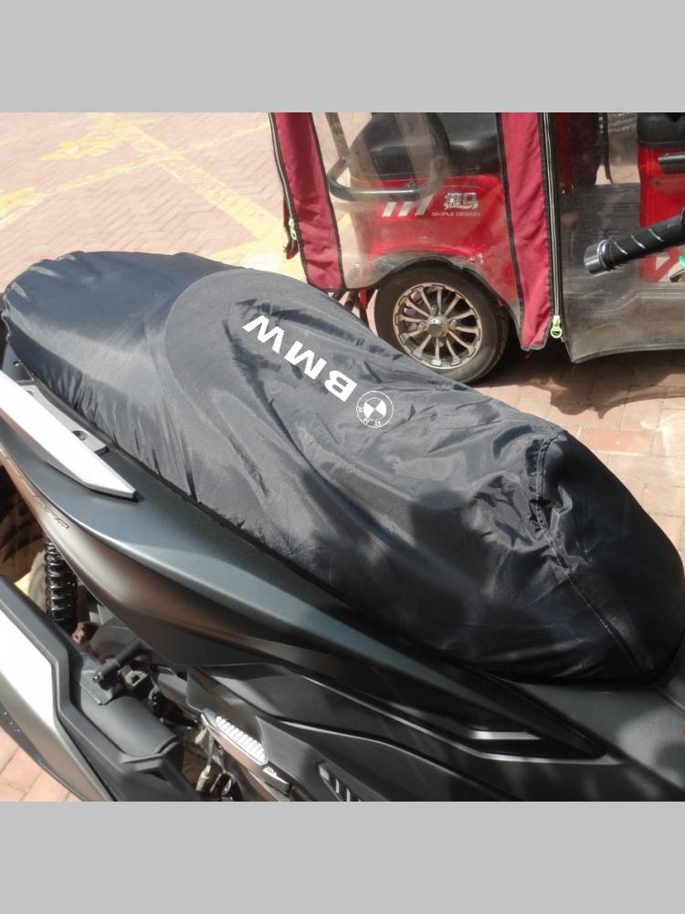 BMW C400GT pedal motorcycle special thickened seat cushion cover cover anti -rainwater sunscreen prevention cat grab