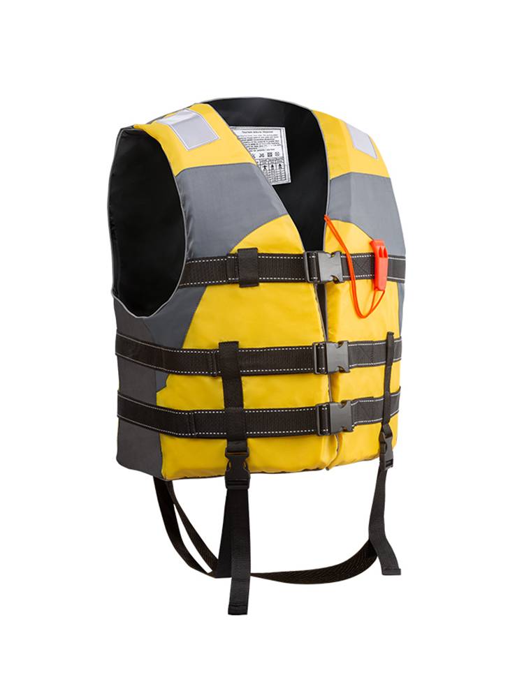 Children with adult coats of vests specializing in fishing on a large floating boat for life-saving clothing