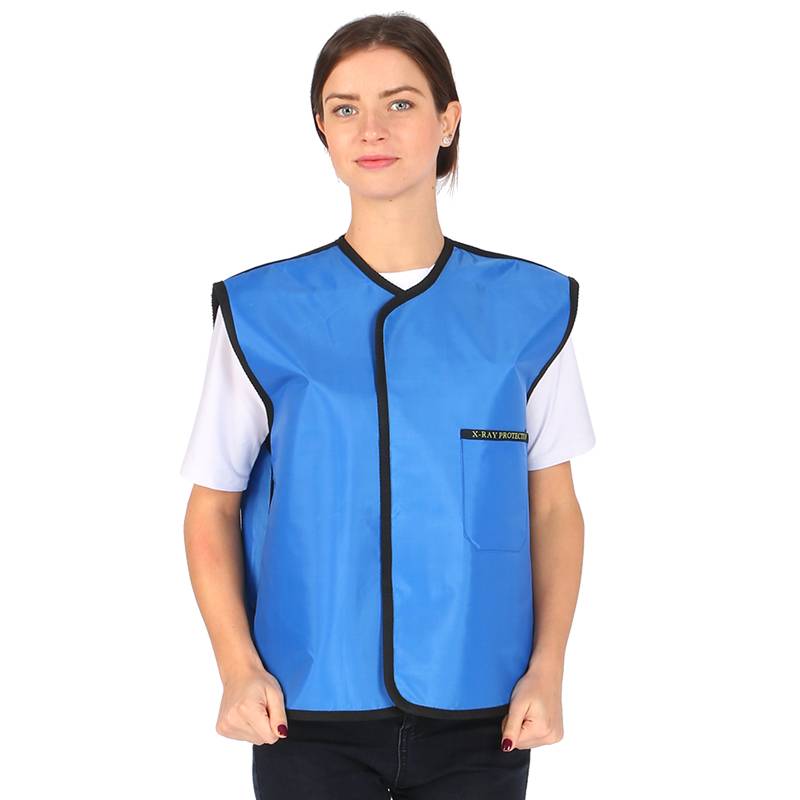 IODINE PARTICLES IN LEAD COATS AND X-RAYS OF RADIATION-RESISTANT CLOTHING ARE IMPLANTED IN PROTECTIVE VEST VESTS