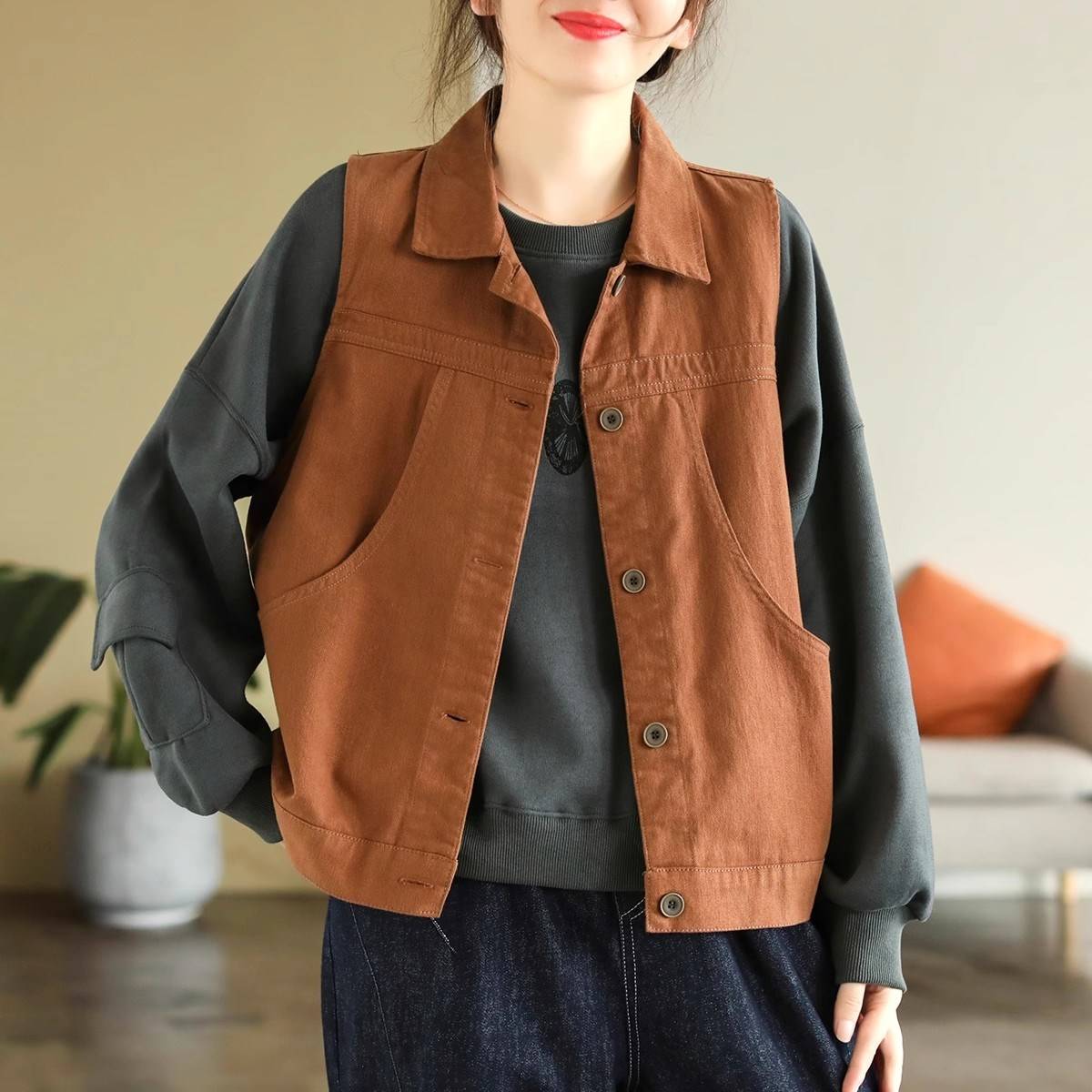Original Japanese niche lapel vest jacket for the Spring and Autumn Period of the Spring and Autumn Period, the new wild horse clip shoulder top
