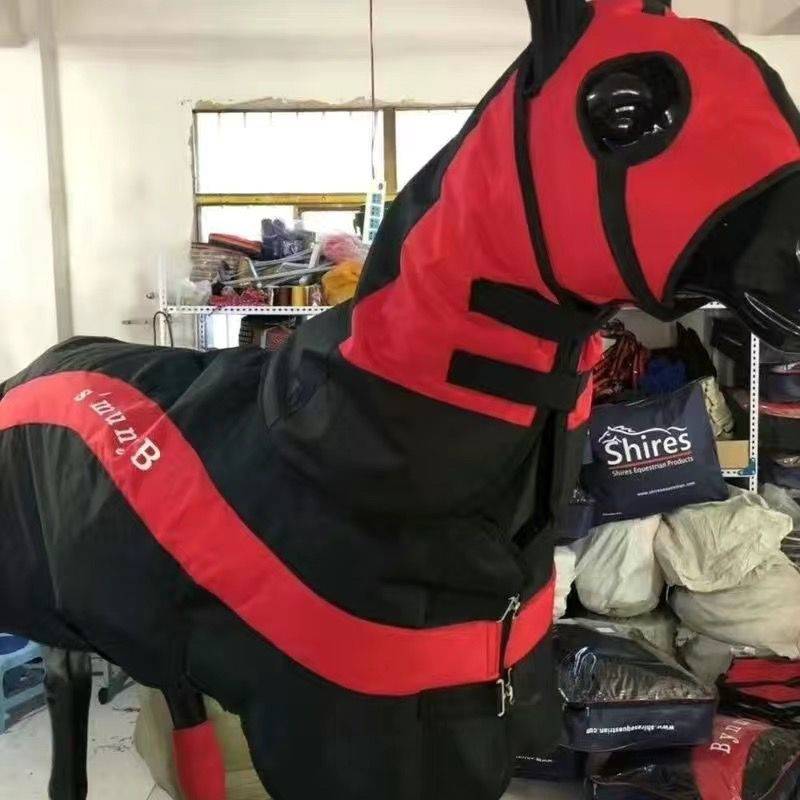 Winter horses thick and warm horses, rainproof, cold, horses, big horse, run new models