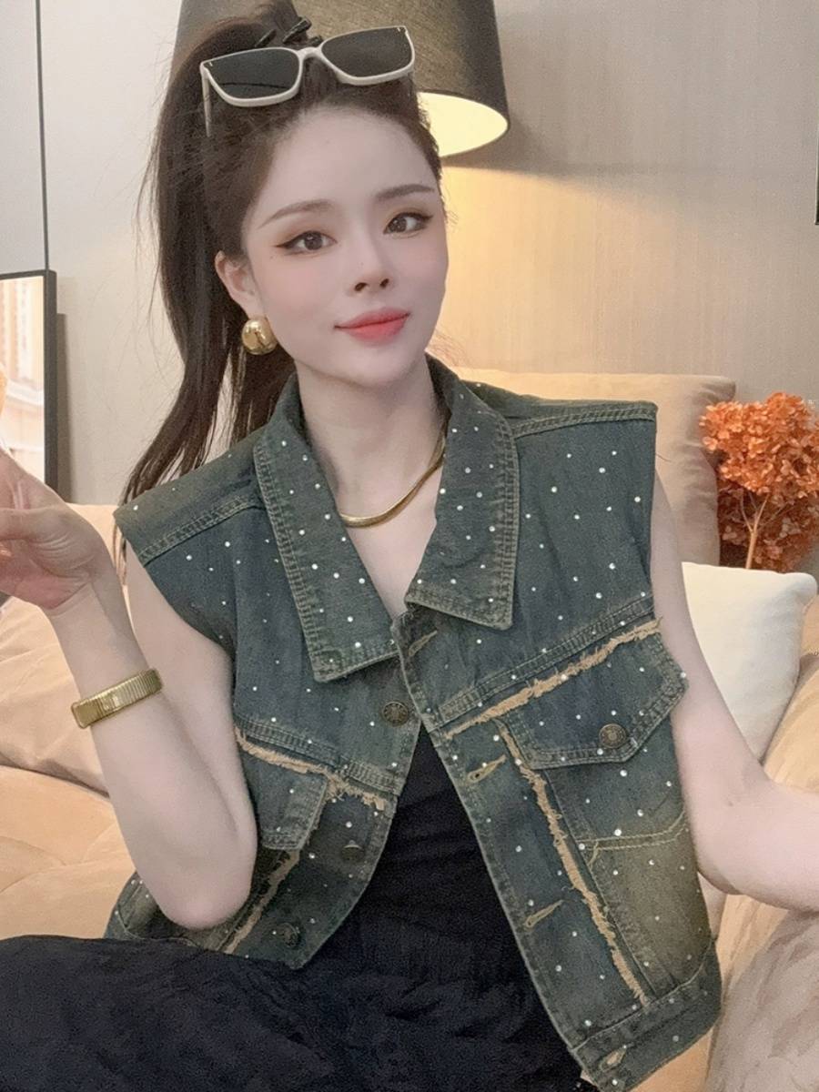 Hong Kong wind retro -of -shoulder denim jacket 2024 new women's summer foreign style fashion small short shirt vest