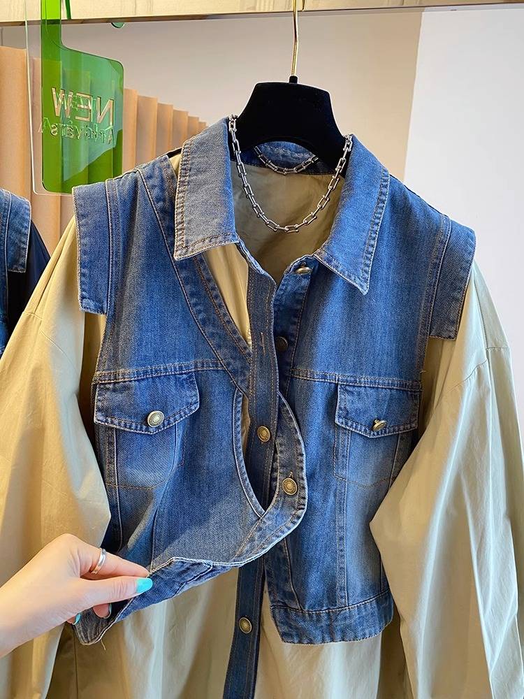 Designing two pairs of calf shirts, a big, loose, thin, remouldered shirt