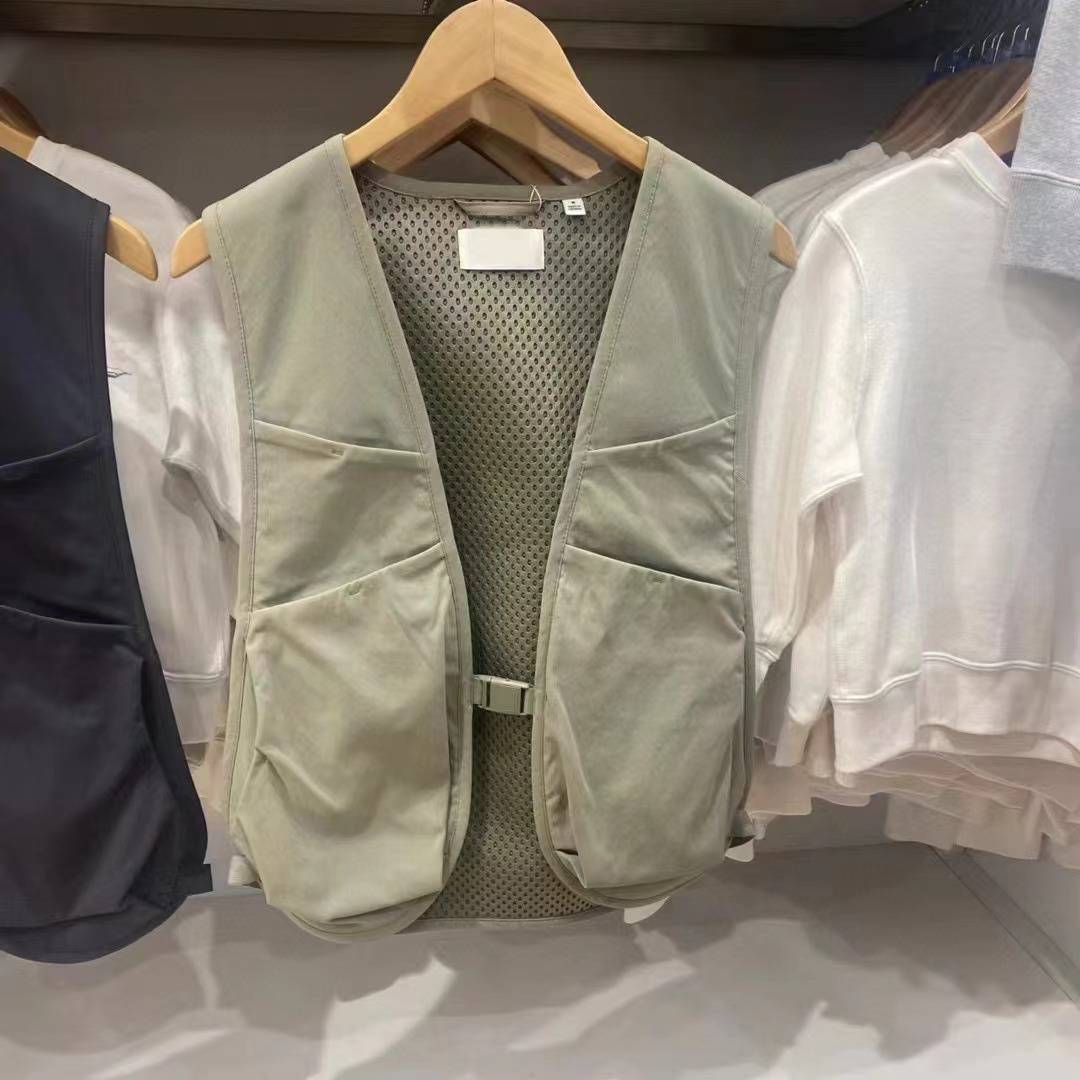 U Family 2024 Spring/Summer American retro men's/women's clothing short vest vest 467164 467164