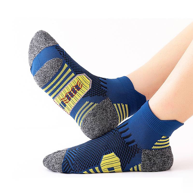 Yuanxian Yuanchuang Men and Women Professional Marathon running socks outdoor mountain climbing towel bottom thickened basketball sports socks