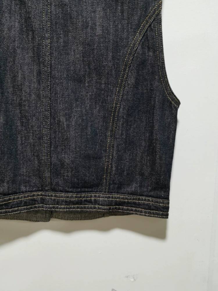 Chapter 2023 New Signing Labeling Japanese Retro Cowboy Female Female Orthodile Design Sensing Shoulder Horse H118