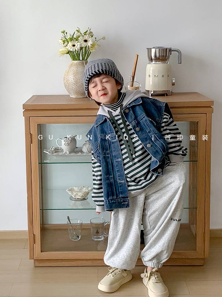 Children's spring and autumn denim vest boys 2024 new vest baby versatile outer jacket girls' foreign style, autumn and winter