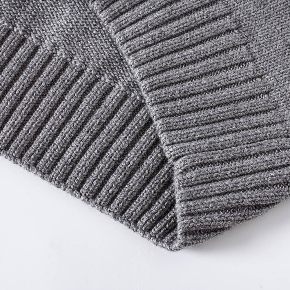 23 Autumn and winter new children's clothing Children's sweater vest V -necklasses, men's and women's sweater, vest sleeveless shoulder solid color