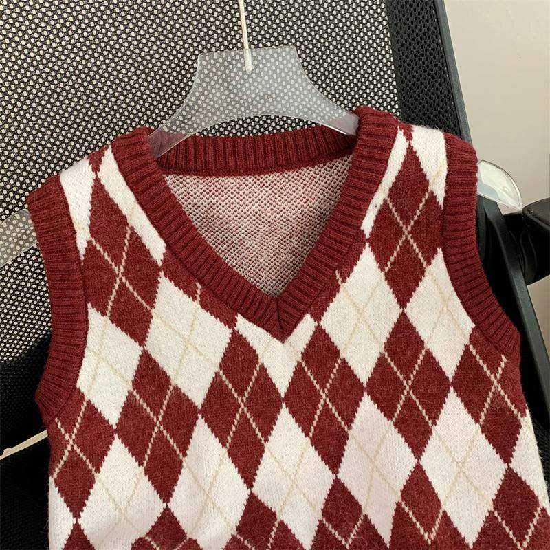 Girls' plaid sweater vest, ocean -knit vest girl autumn and winter woolen wool, shoulder, children in the shoulder children, children wearing outside