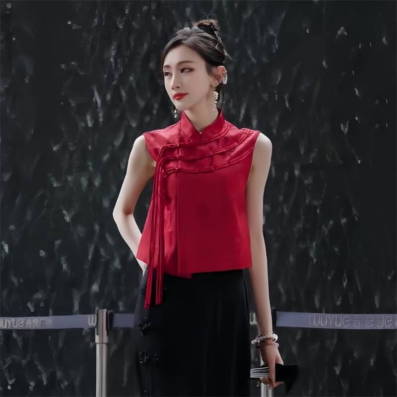 New Chinese style, red short vest female summer 2024 new temperament sleeveless vest, shoulder top